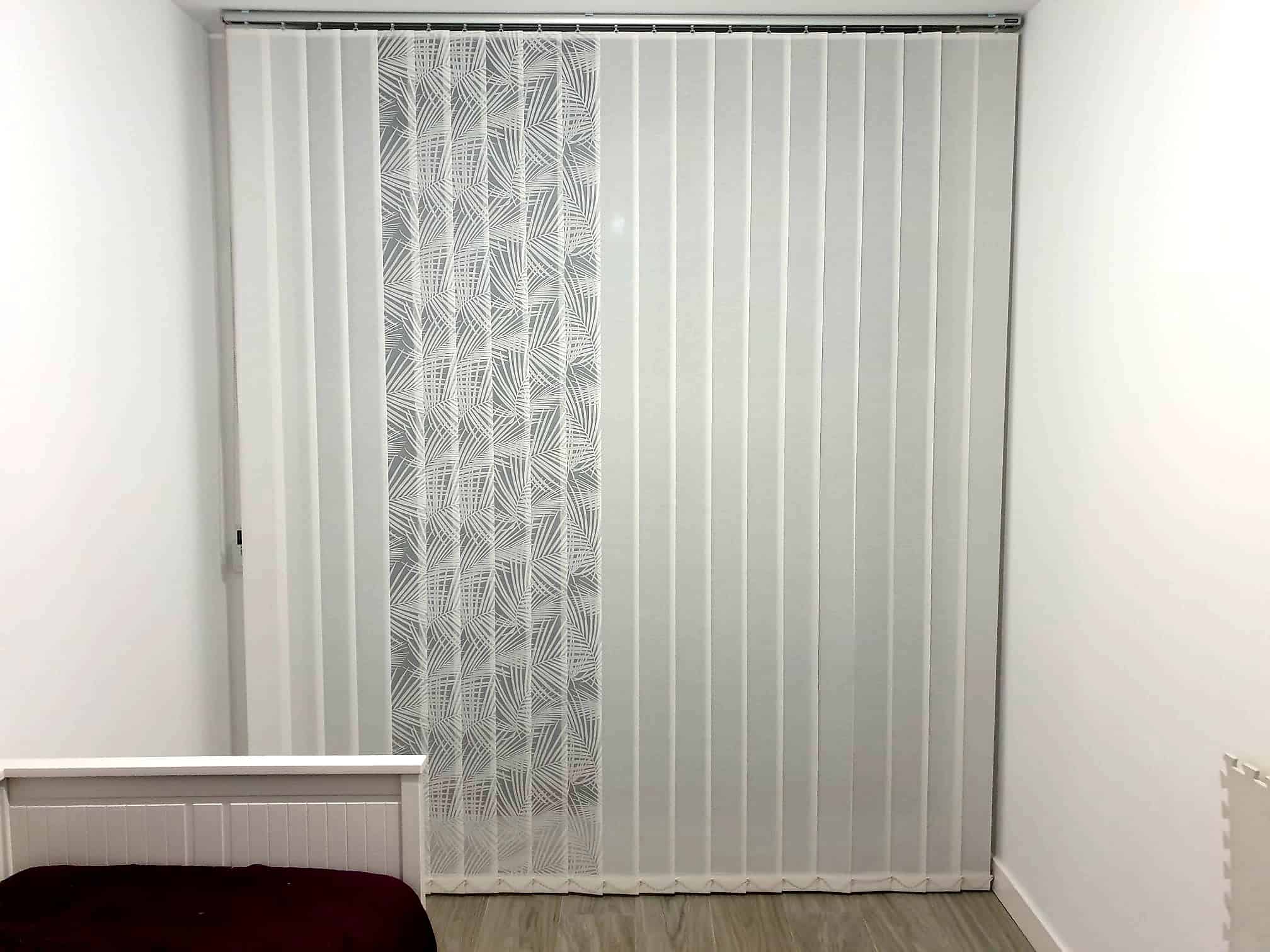 Cortina Vertical Decorativa Traslúcida diseno personalizado habitacion